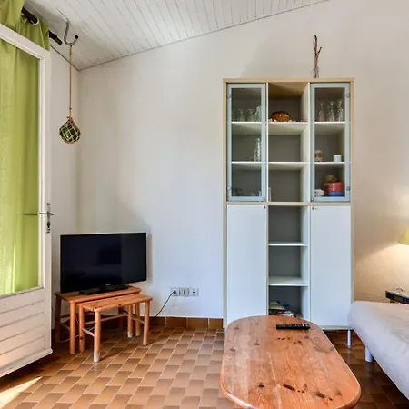 Apartment Port La Roquille- 98- Lumineux- 6 Pers *