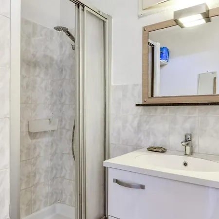 Apartamento Port La Roquille- 98- Lumineux- 6 Pers *