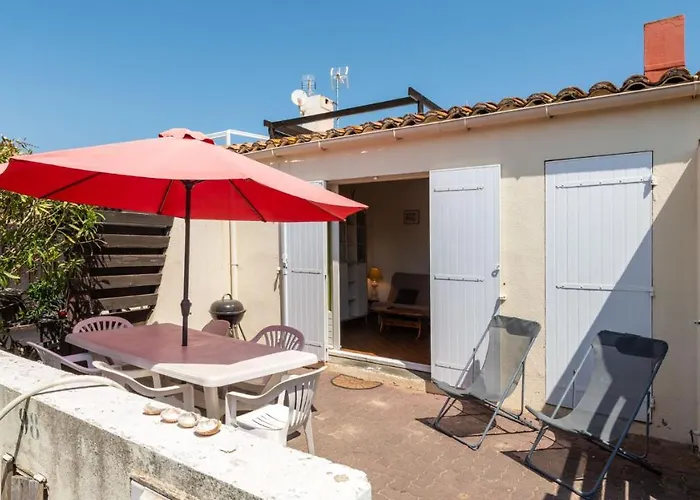 Port La Roquille- 98- Lumineux- 6 Pers * Agde